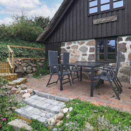 4 Person Holiday Home In Mesinge Kültér fotó
